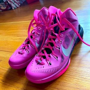 Nike Hyperdunks LIKE NEW